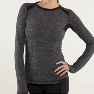 Lululemon top (4)